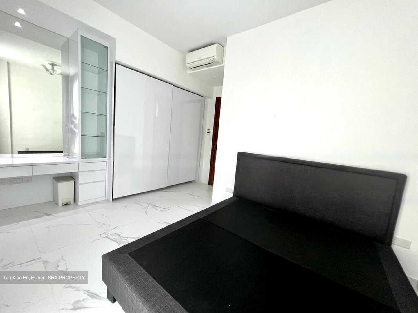 Mill Point (D10), Apartment #461330021